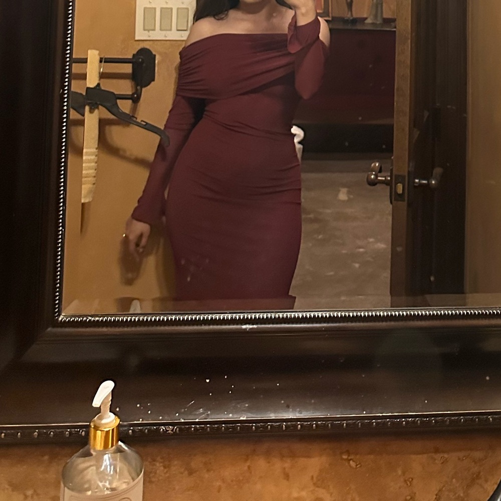Meshki Off-Shoulder Burgundy Dress